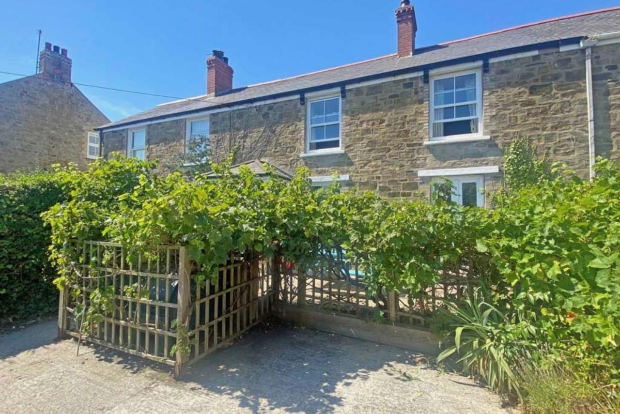 Mellow Cottage Just A Short Walk To The Beach Perranporth Exterior photo